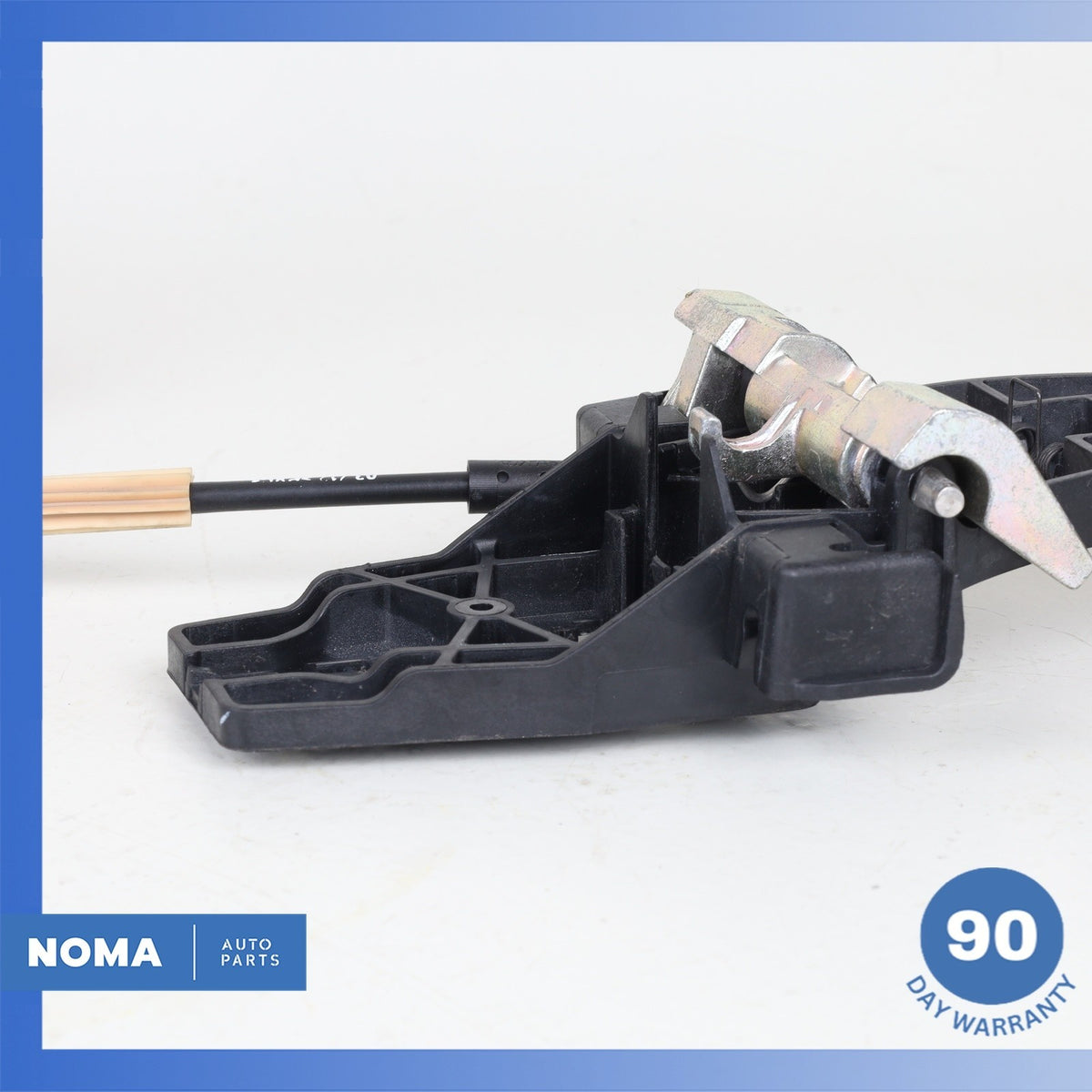 Range Rover Sport L320 Rear Left Side Door Lock Latch w/ Bracket OEM - photo 5