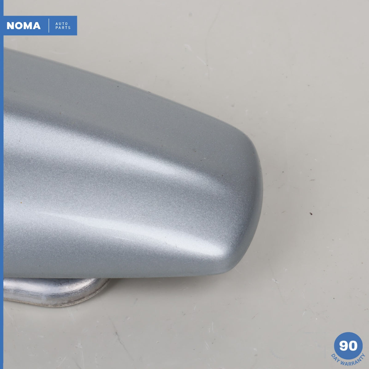 08-09 Jaguar XJ8 XJR VDP X358 Roof GPS AM FM Radio Shark Fin Antenna MEE OEM - photo 2