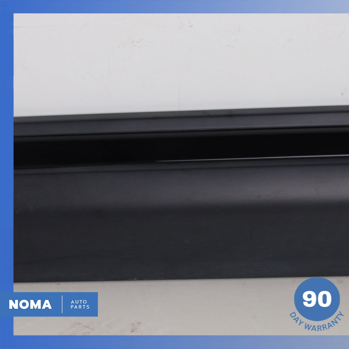 12-19 Range Rover Evoque L538 4DR Front Left Door Lower Molding BJ3221065BJ OEM - photo 3