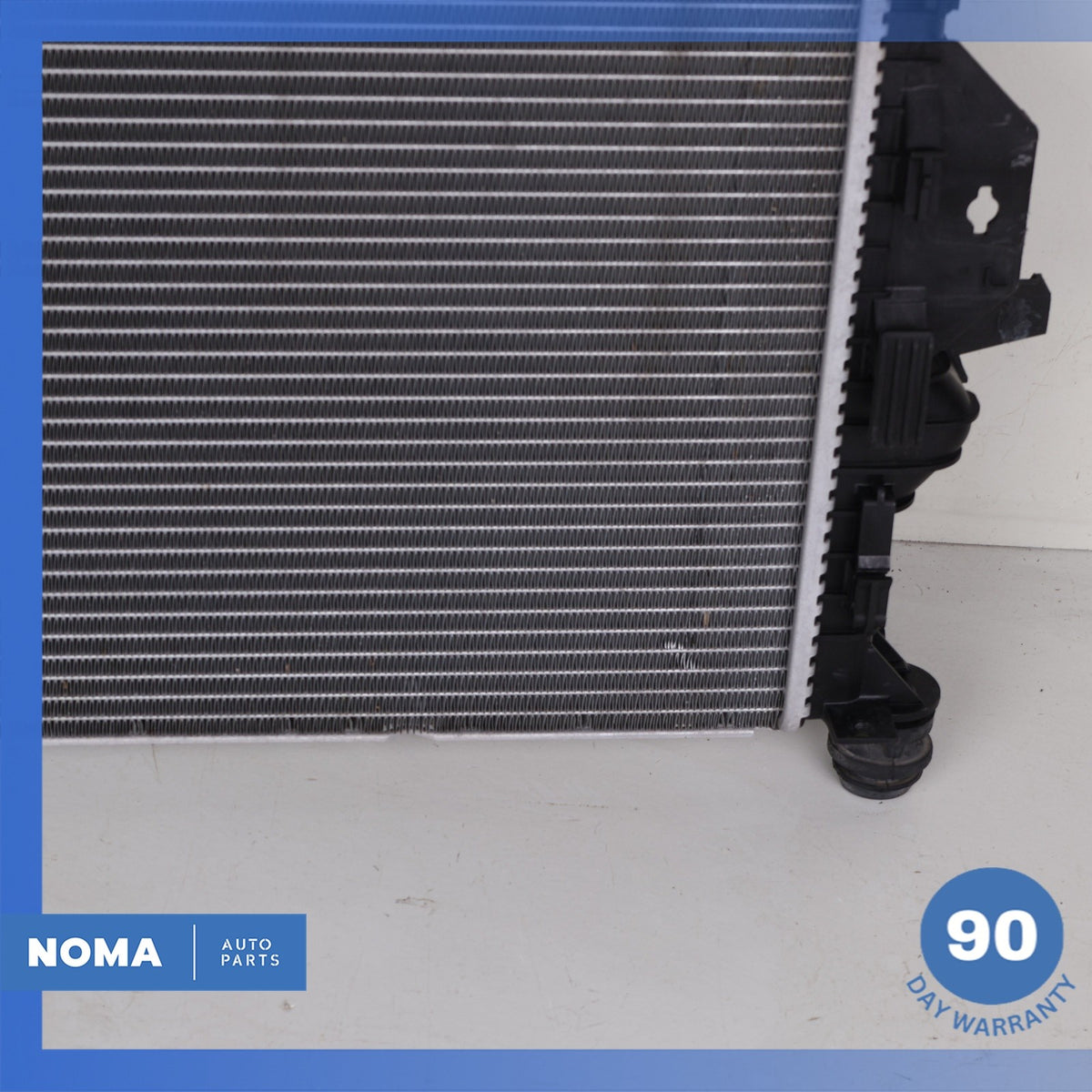 08-17 LR Range Rover Evoque L538 Engine Cooling Radiator Assembly OEM 28k - photo 11