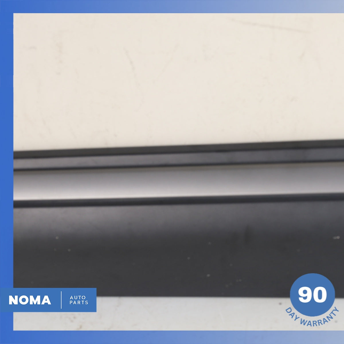 12-19 Range Rover Evoque L538 4DR Front Left Door Lower Molding BJ3221065BJ OEM - photo 4