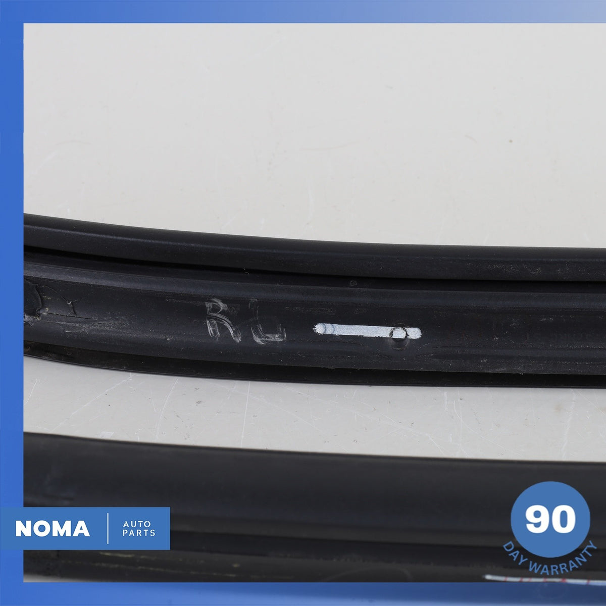 97-06 Jaguar X100 XKR Convertible Top Roof Left Molding Rubber Seal Set OEM 82k - photo 13