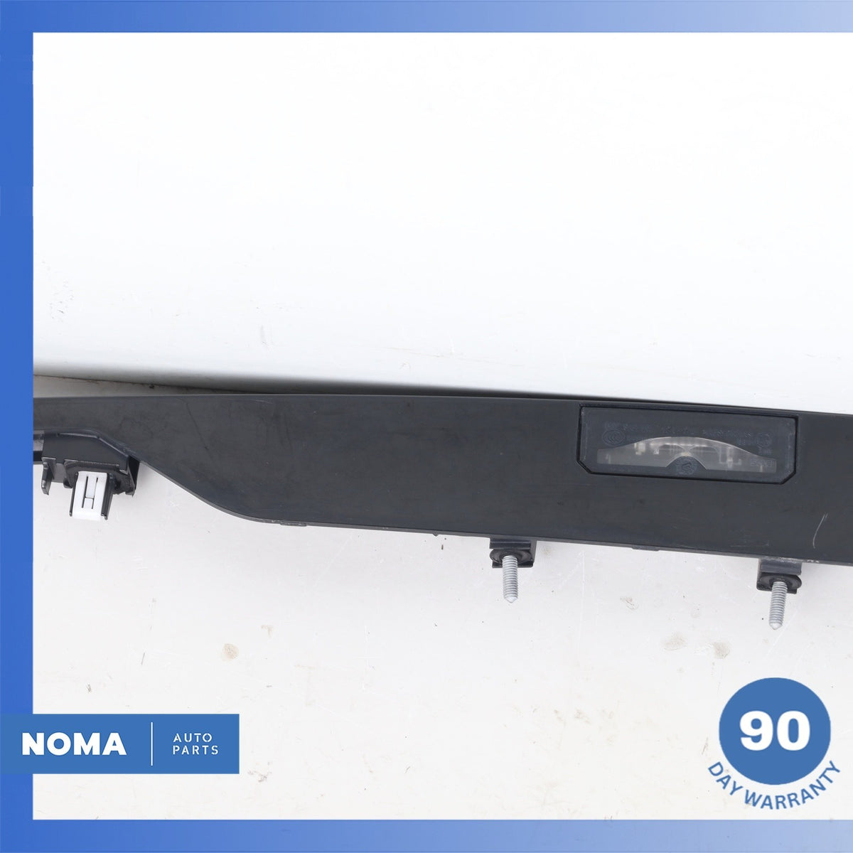 Range Rover Evoque L538 Rear Trunk Bezel License Plate Light Lamp Trim OEM - photo 16