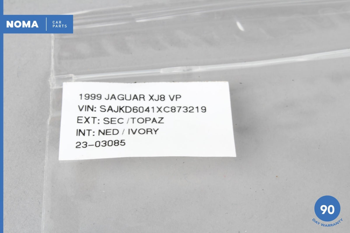 1999 Jaguar XJ8 VDP LWB Driver's Handbook Service Passport w/ Leather Folder OEM - photo 15