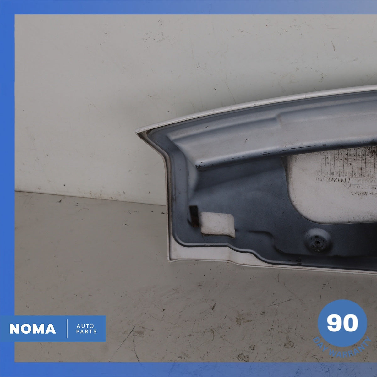 10-12 LR Range Rover L322 Rear Trunk Spoiler Wing w/ Brake Light White OEM - photo 12