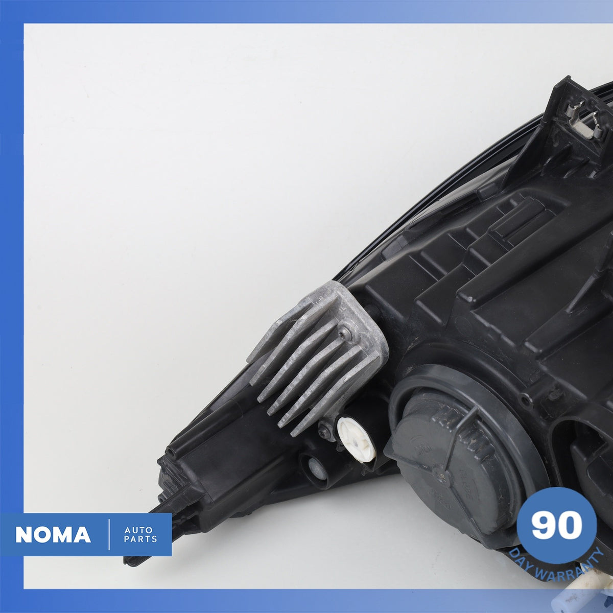 14-15 BMW i3 I01 LED Right Side Adaptive Headlight Lamp 63117398524 OEM 78k - photo 18