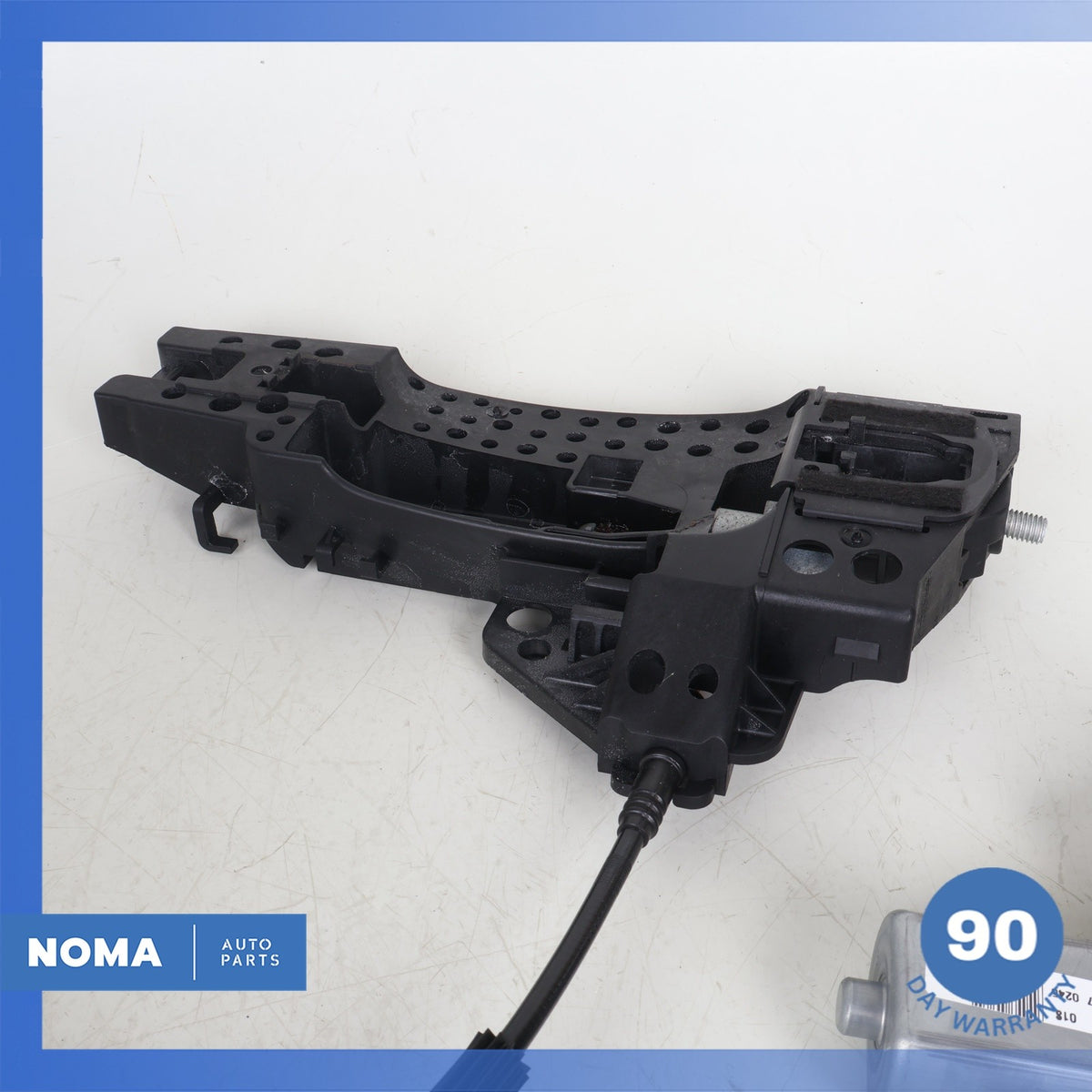 11-14 Audi D4 A8L Rear Left Exterior Door Bracket w/ Lock & Motor 4F0837059 OEM - photo 5