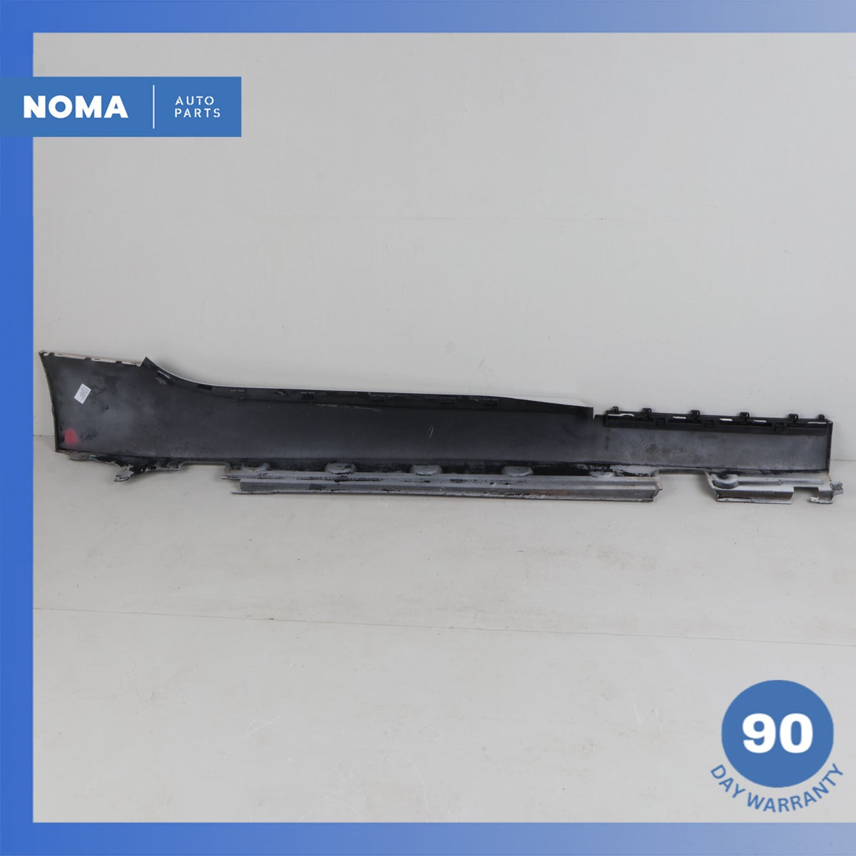 09-16 BMW E89 Z4 Base Left Driver Side Rocker Panel Side Skirt White OEM - photo 6