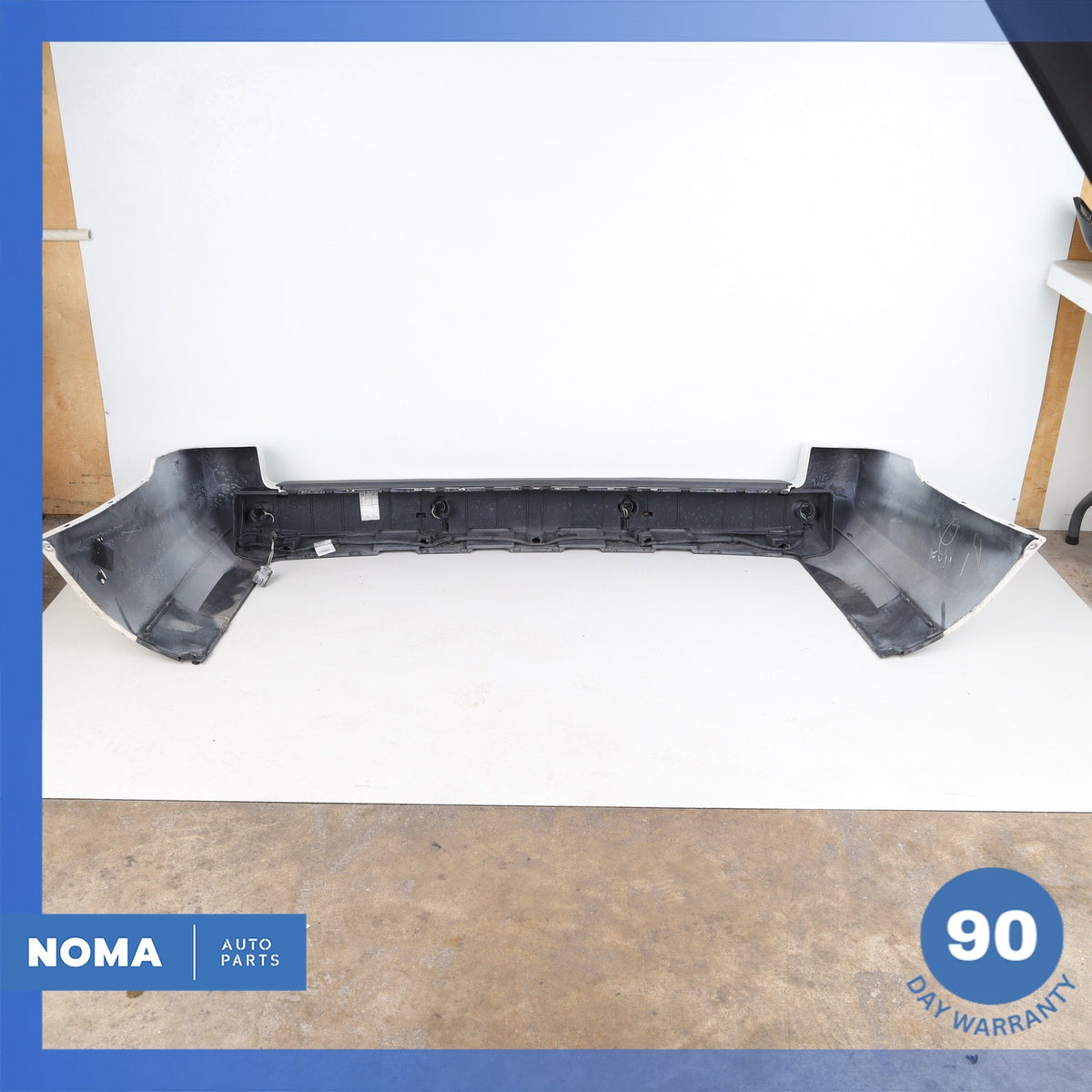 10-12 Land Rover Range Rover L322 Rear Bumper Cover Panel Assembly OEM - photo 18