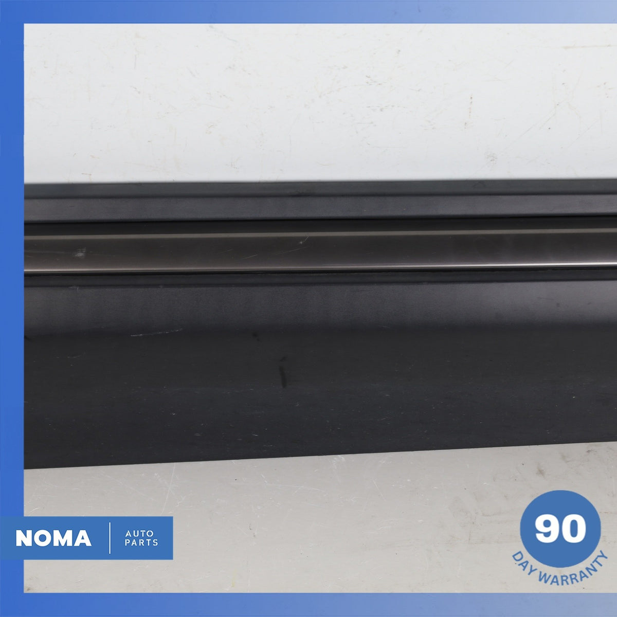 12-17 Range Rover Evoque L538 3DR Front Right Door Lower Molding BJ3221064AG OEM - photo 4