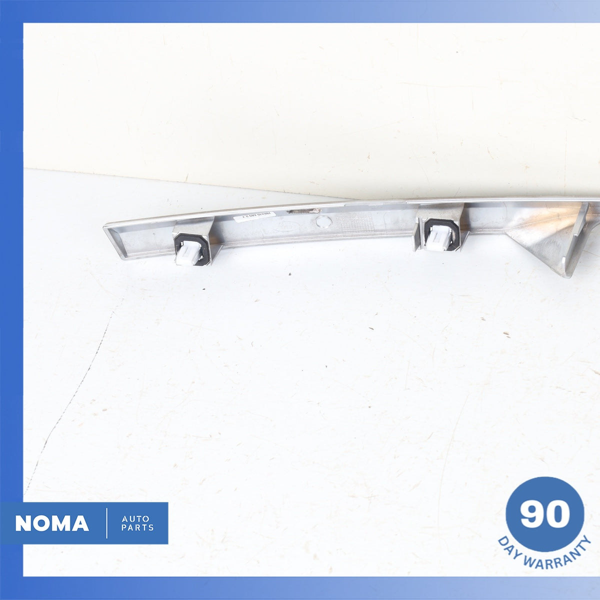 14-22 LR Range Rover Sport L494 Trunk Bezel License Plate Light Lamp Trim OEM - photo 16