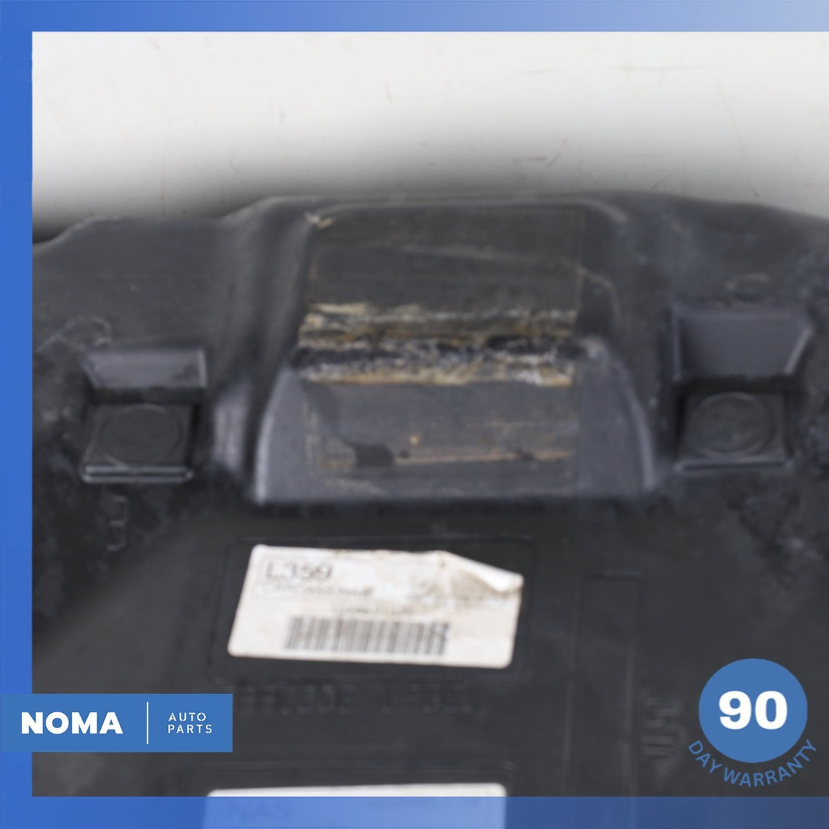 08-15 Land Rover L359 LR2 Fuel Gas Tank Reservoir Assembly LR003206 OEM - photo 4
