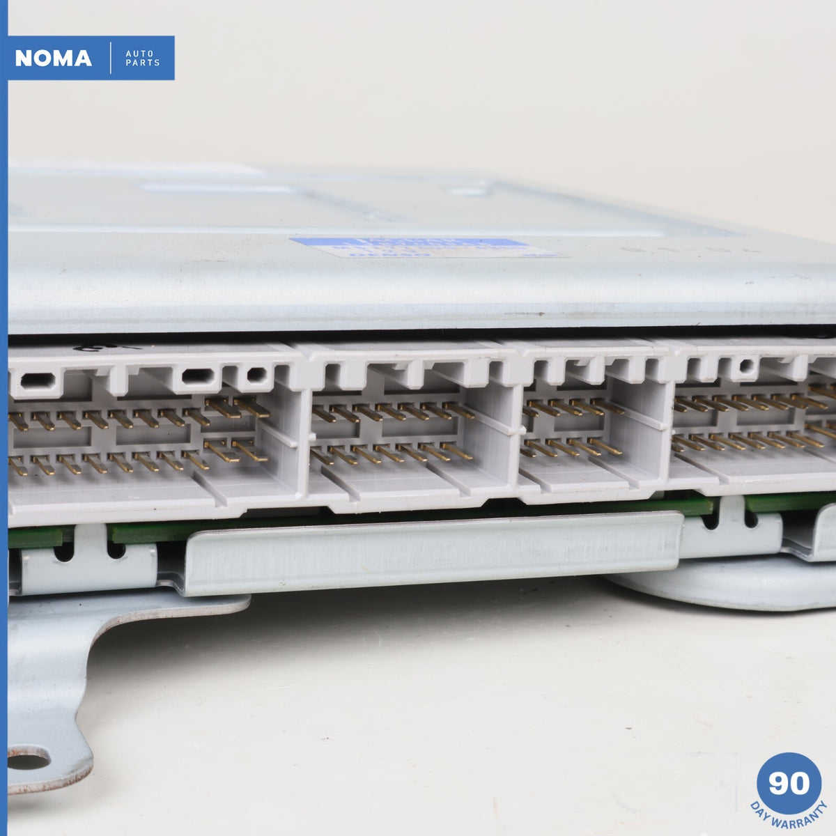 2005 Jaguar X100 XKR Climate Temperature Control Module Unit LJB7600AB OEM - photo 3