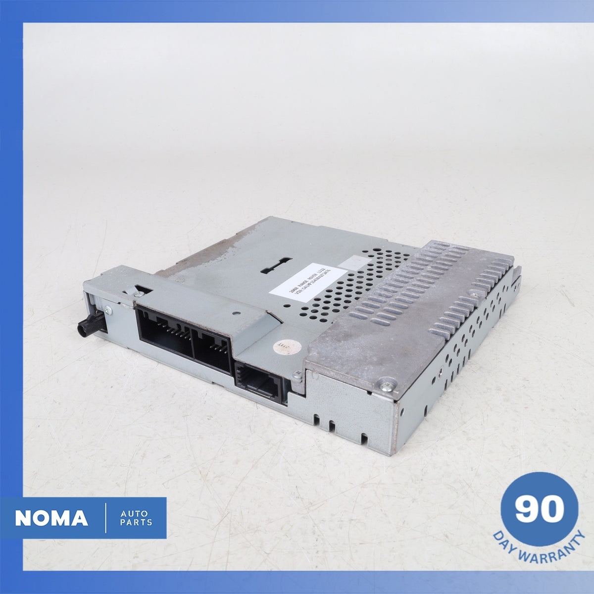 Land Rover Range Rover L322 AM FM CD Radio Player Tuner Receiver OEM - photo 1