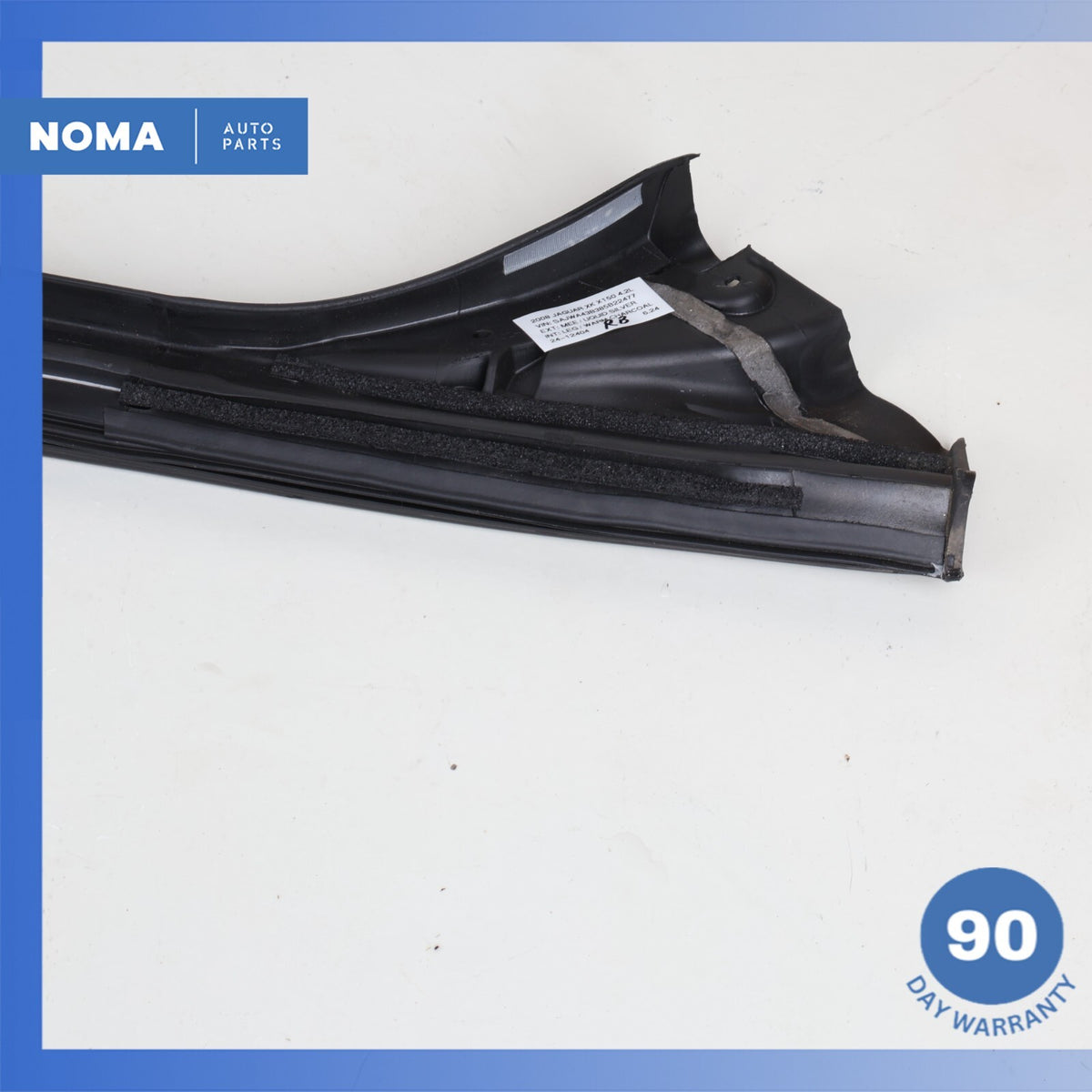 07-15 Jaguar X150 XK XKR Coupe Right Side Upper Body Weatherstrip Seal OEM - photo 9