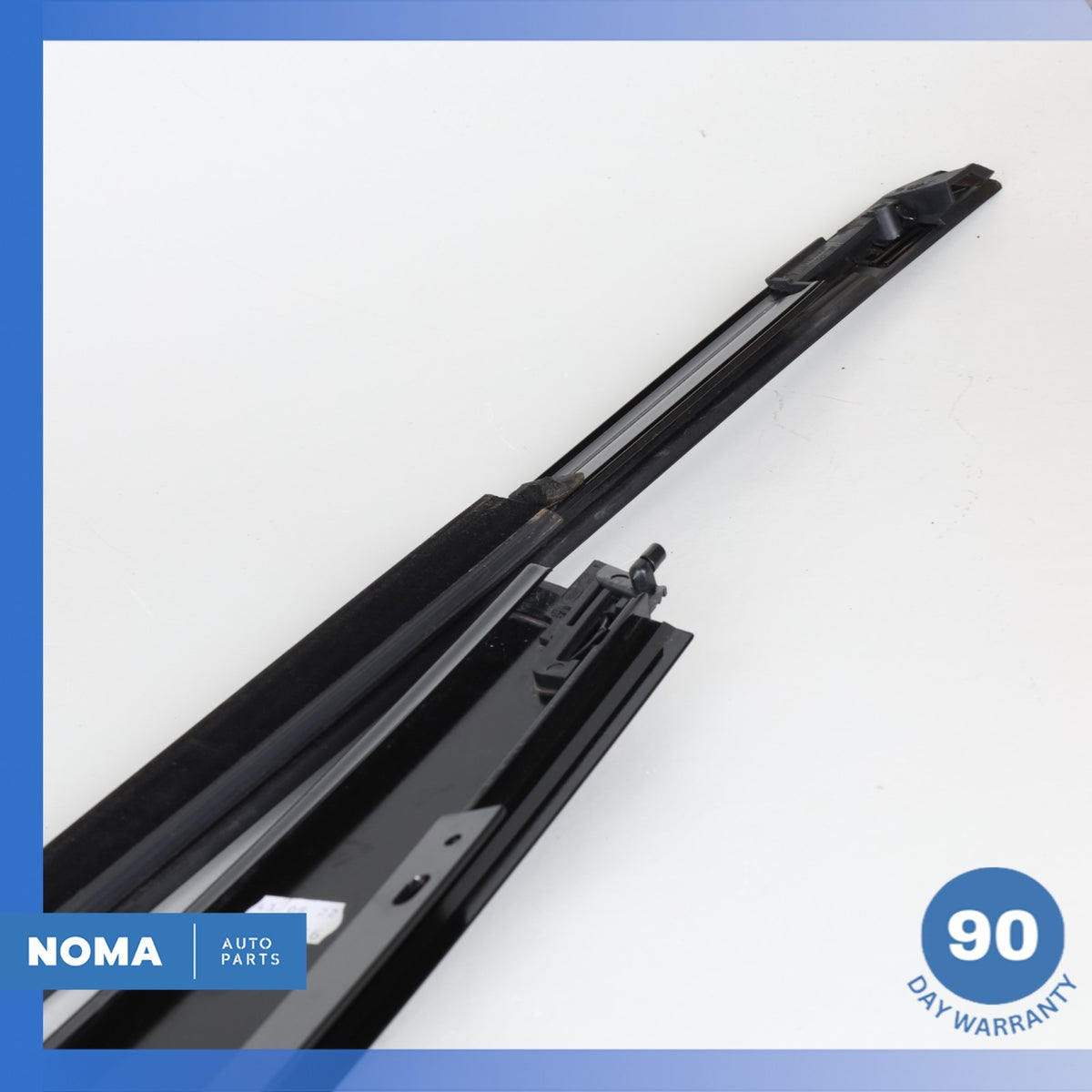 13-22 LR Range Rover L405 Front Left Outer Door Window Molding Set OEM - photo 9