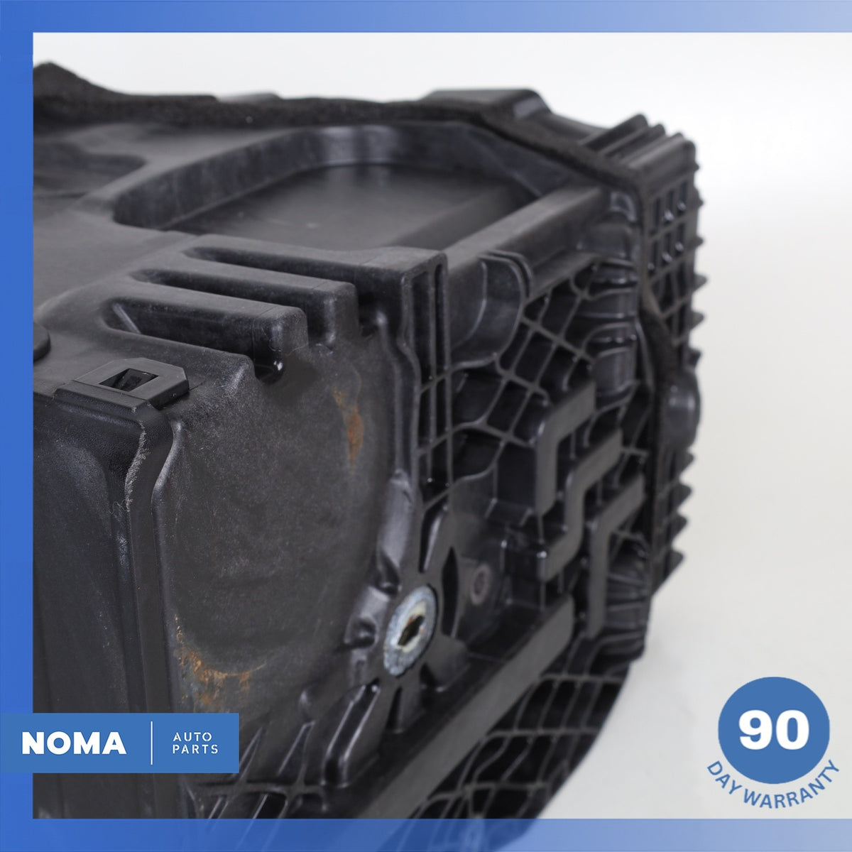 2016 LR Range Rover Evoque L538 Battery Holder Tray Cover Panel BJ3202214A OEM - photo 11