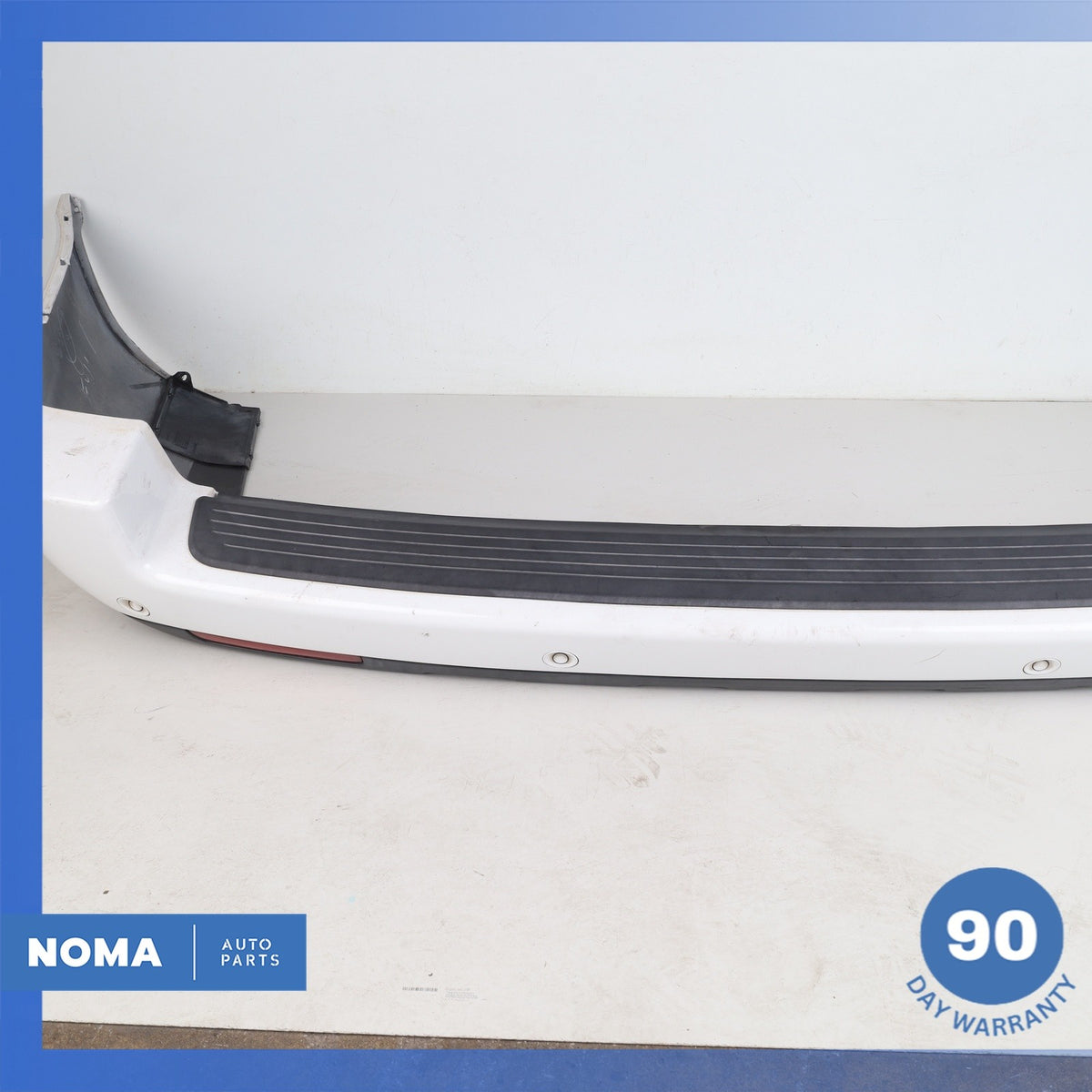 10-12 Land Rover Range Rover L322 Rear Bumper Cover Panel Assembly OEM - photo 6