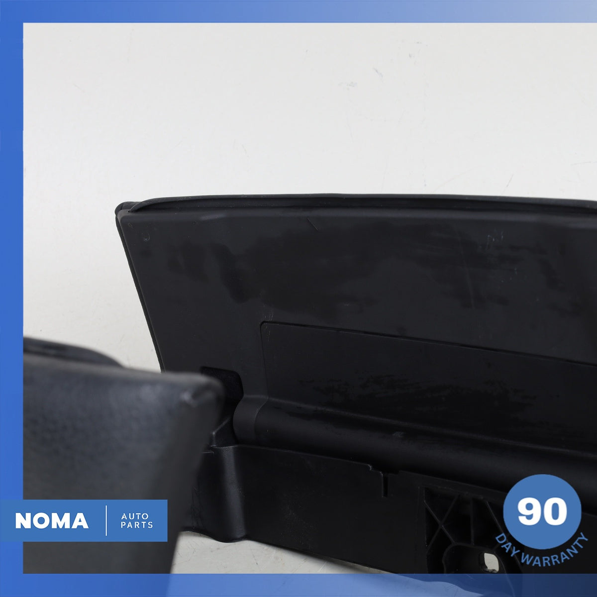 BMW F10 528i 535i 550i Front Center Console Arm Rest Lid Black 51169216865 OEM - photo 4