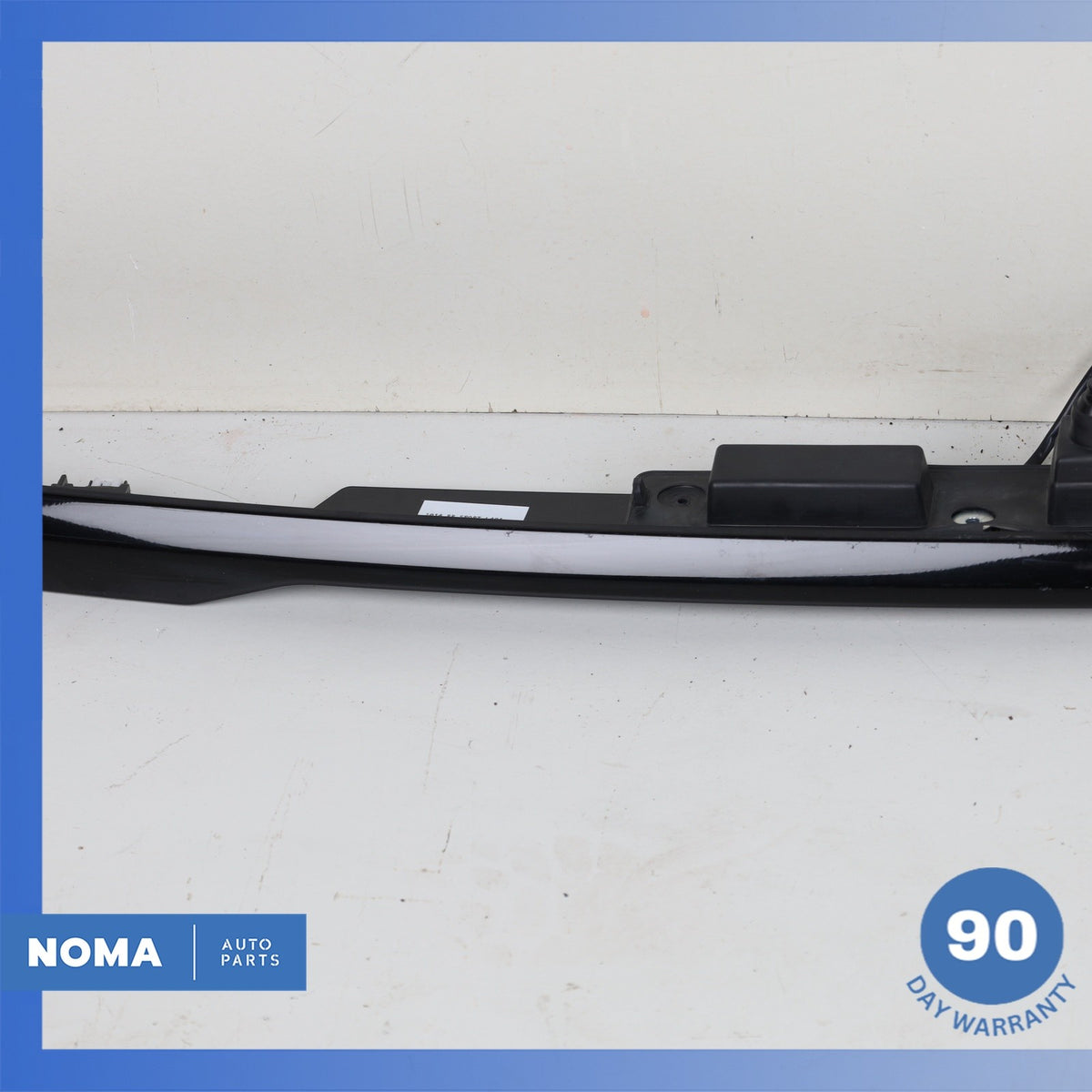 14-22 Range Rover Sport L494 Trunk Bezel License Plate Molding DK6240406DA OEM - photo 5