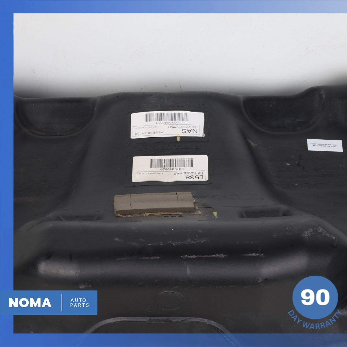 12-17 Land Rover Range Rover Evoque L538 Fuel Gas Tank Reservoir Assembly OEM - photo 4