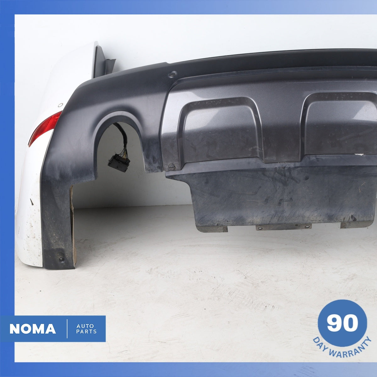 14-17 LR Range Rover Sport L494 HSE Rear Bumper Cover Panel Assembly White OEM - photo 15