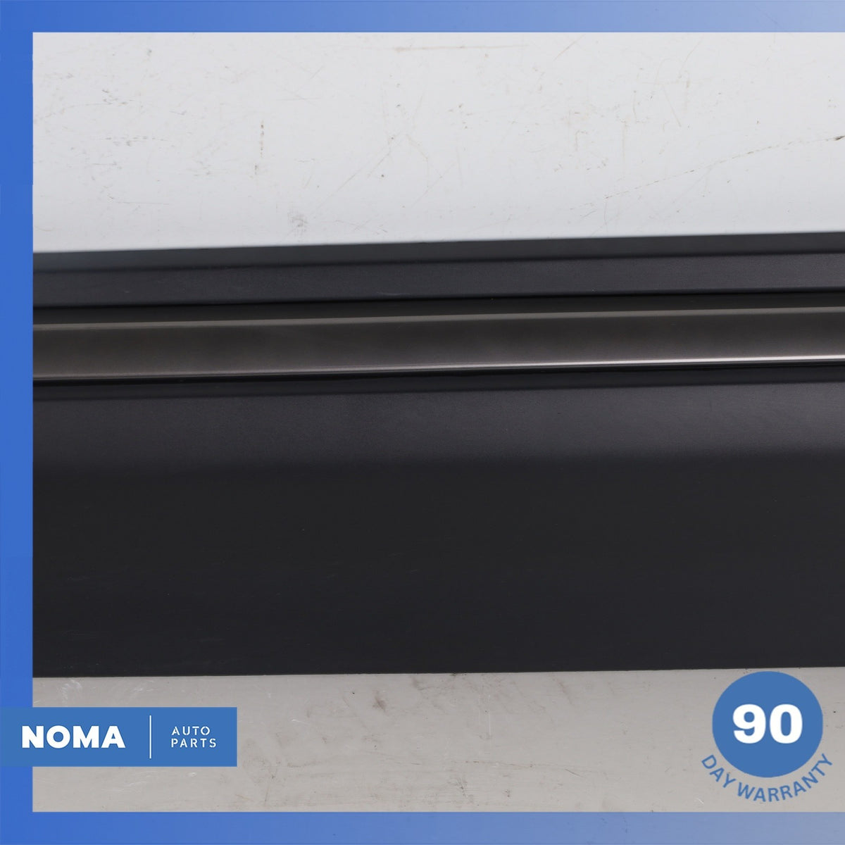 12-17 Range Rover Evoque L538 3DR Front Left Door Lower Molding BJ3221065AG OEM - photo 3