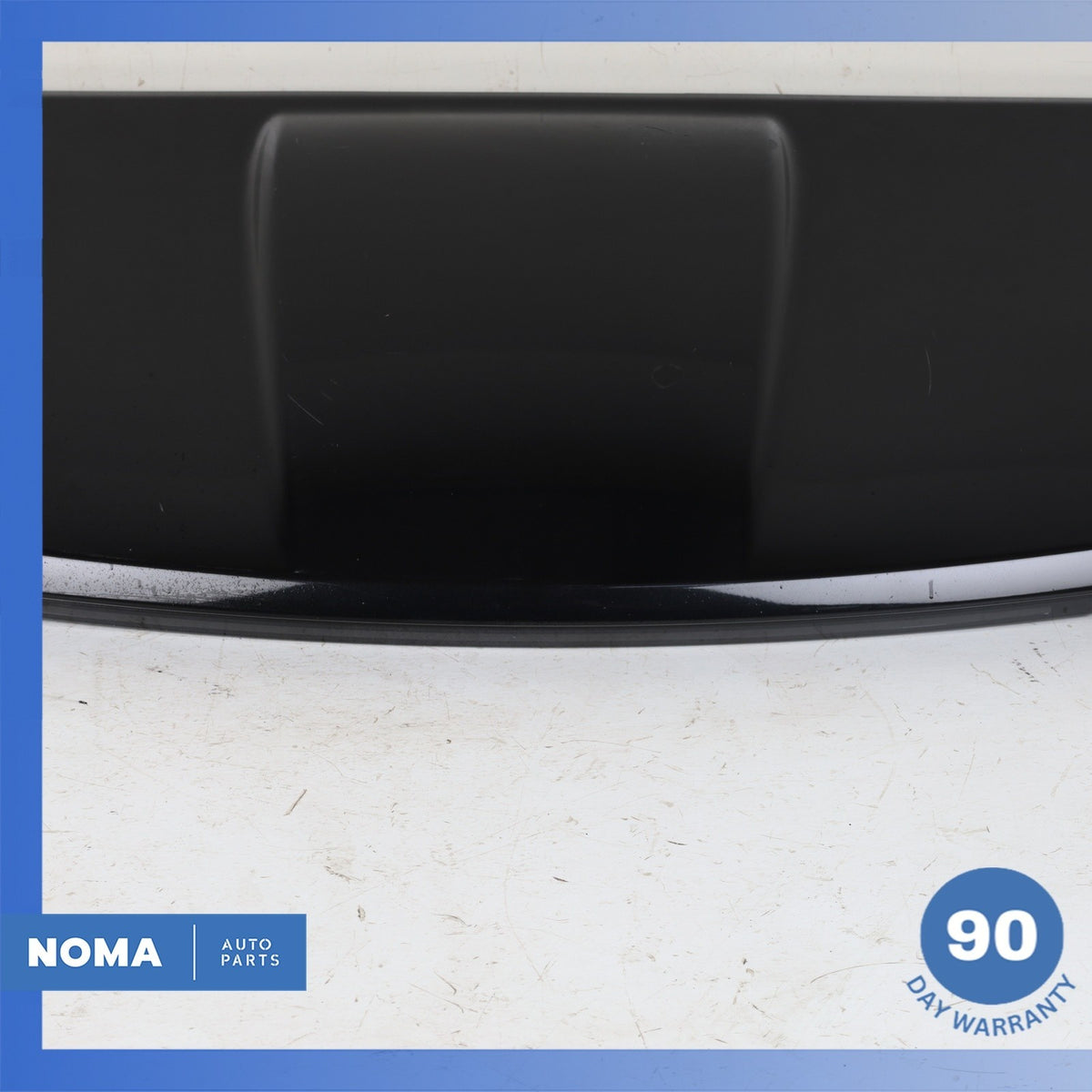 17-19 LR Range Rover Evoque L538 4DR Rear Trunk Spoiler Wing w/ Brake Light OEM - photo 4