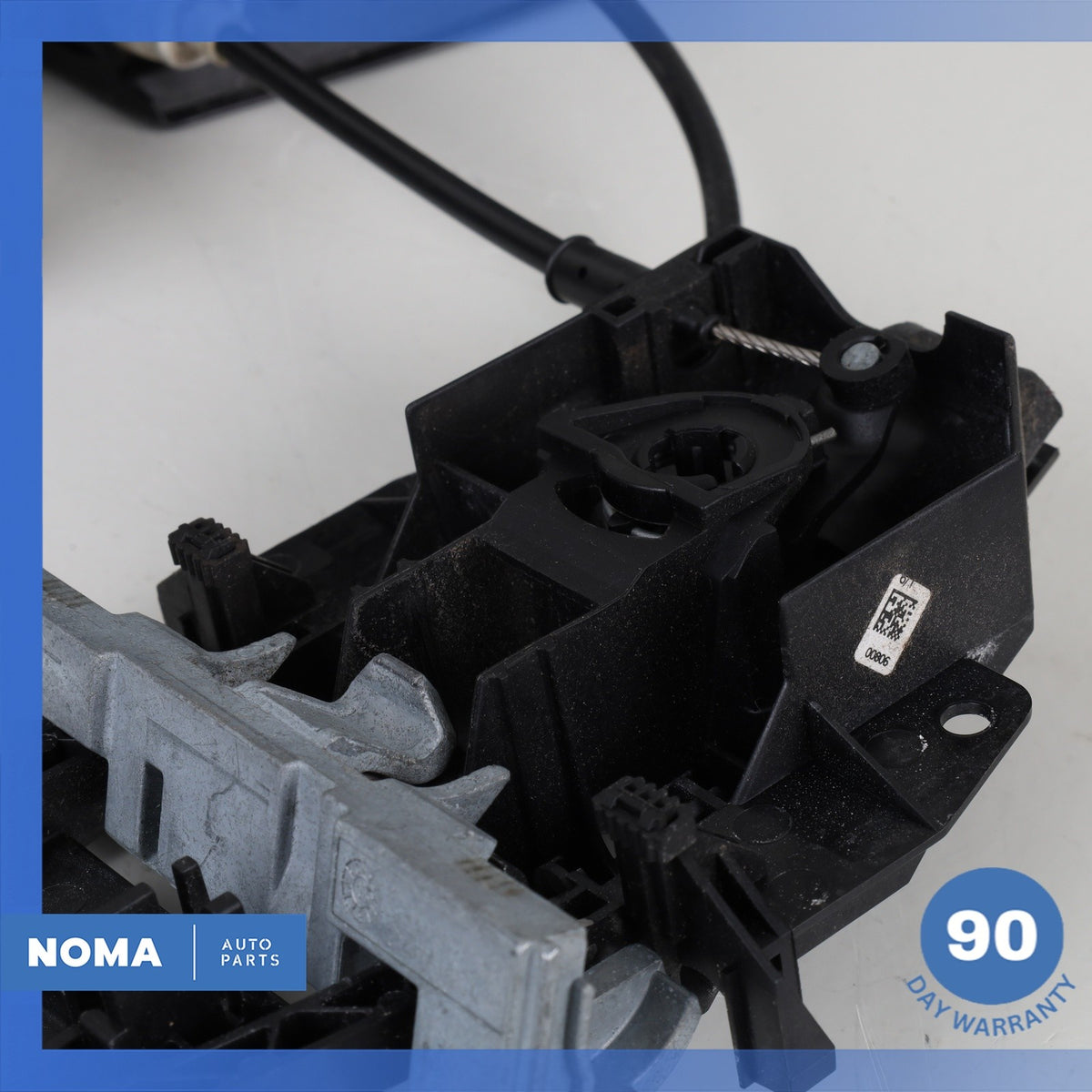 13-17 LR Range Rover Sport L494 Front Left Door Lock Actuator w/ Bracket OEM - photo 8