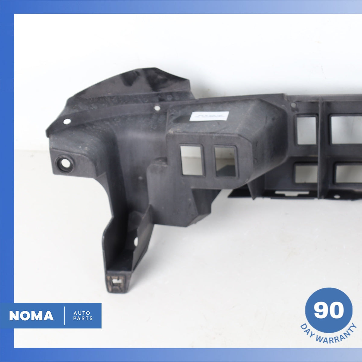 18-23 Range Rover L560 Velar Rear Bumper Center Mount Support Bracket OEM - photo 15