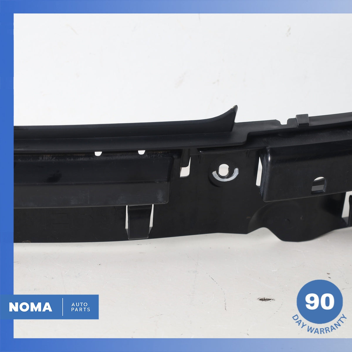 09-16 BMW E89 Z4 Rear Bumper Center Mount Support Bracket 51127192042 OEM - photo 6
