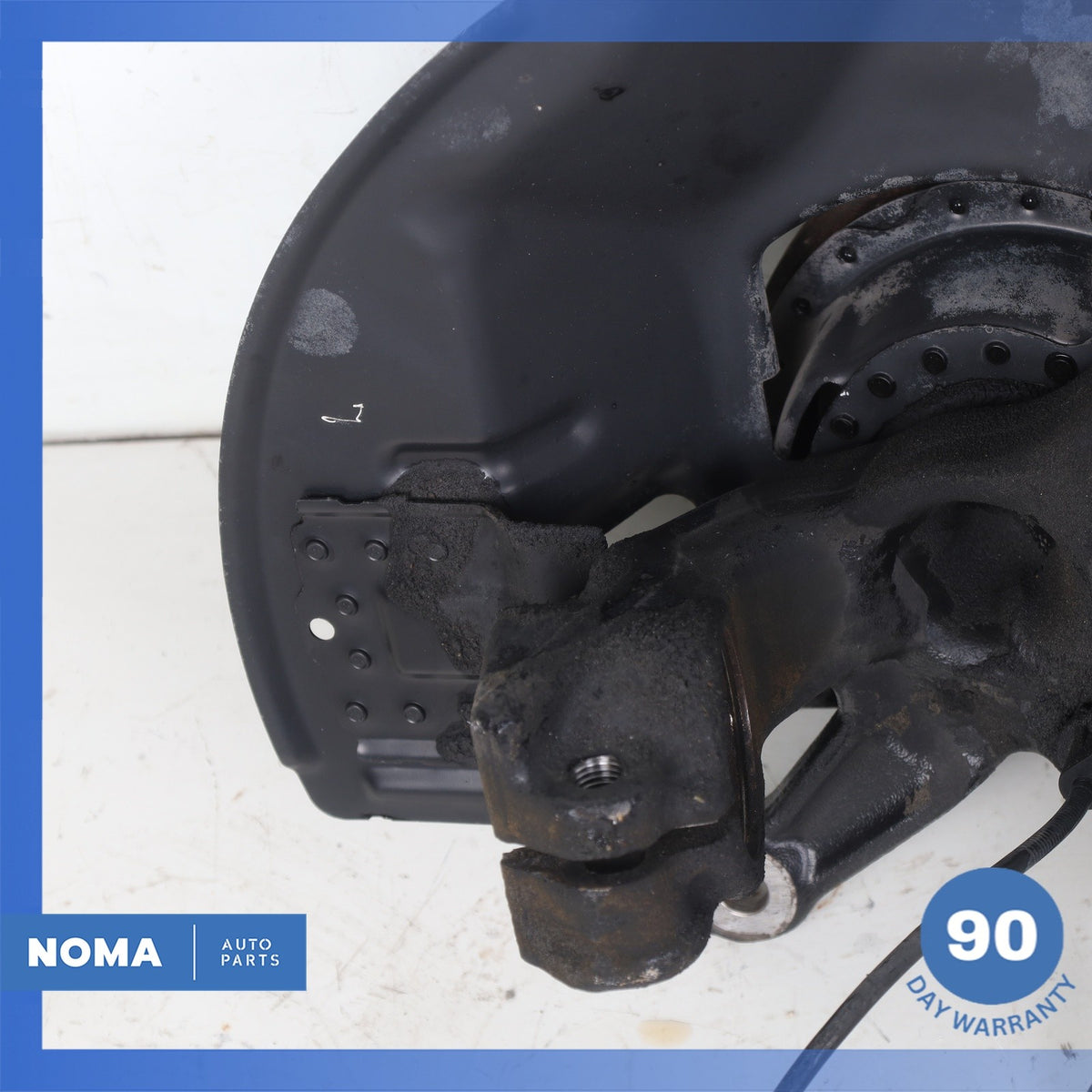 01-08 BMW E85 325Ci 325i Front Left Side Spindle Knuckle Hub w/ Shield OEM - photo 13