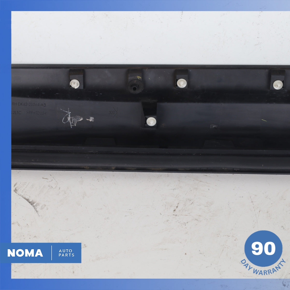 14-22 Range Rover Sport L494 Front Right Passenger Side Door Lower Molding OEM - photo 10