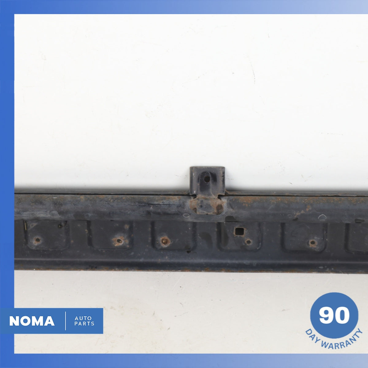 12-19 Land Rover Range Rover Evoque L538 Radiator Lower Support Bracket OEM - photo 3
