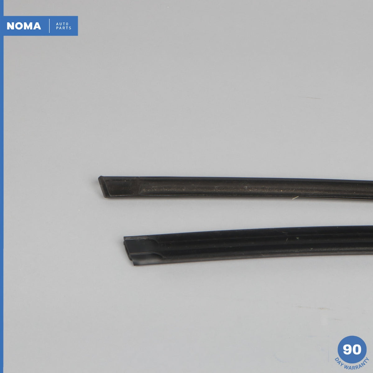 07-15 Jaguar XK XKR X150 Front Right Passenger Door Window Molding Seal Set OEM - photo 10