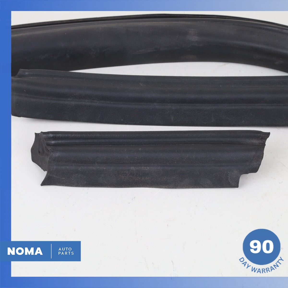 03-08 BMW E85 Z4 Convertible Top Roof Right Side Outside Molding Seal Set OEM - photo 2