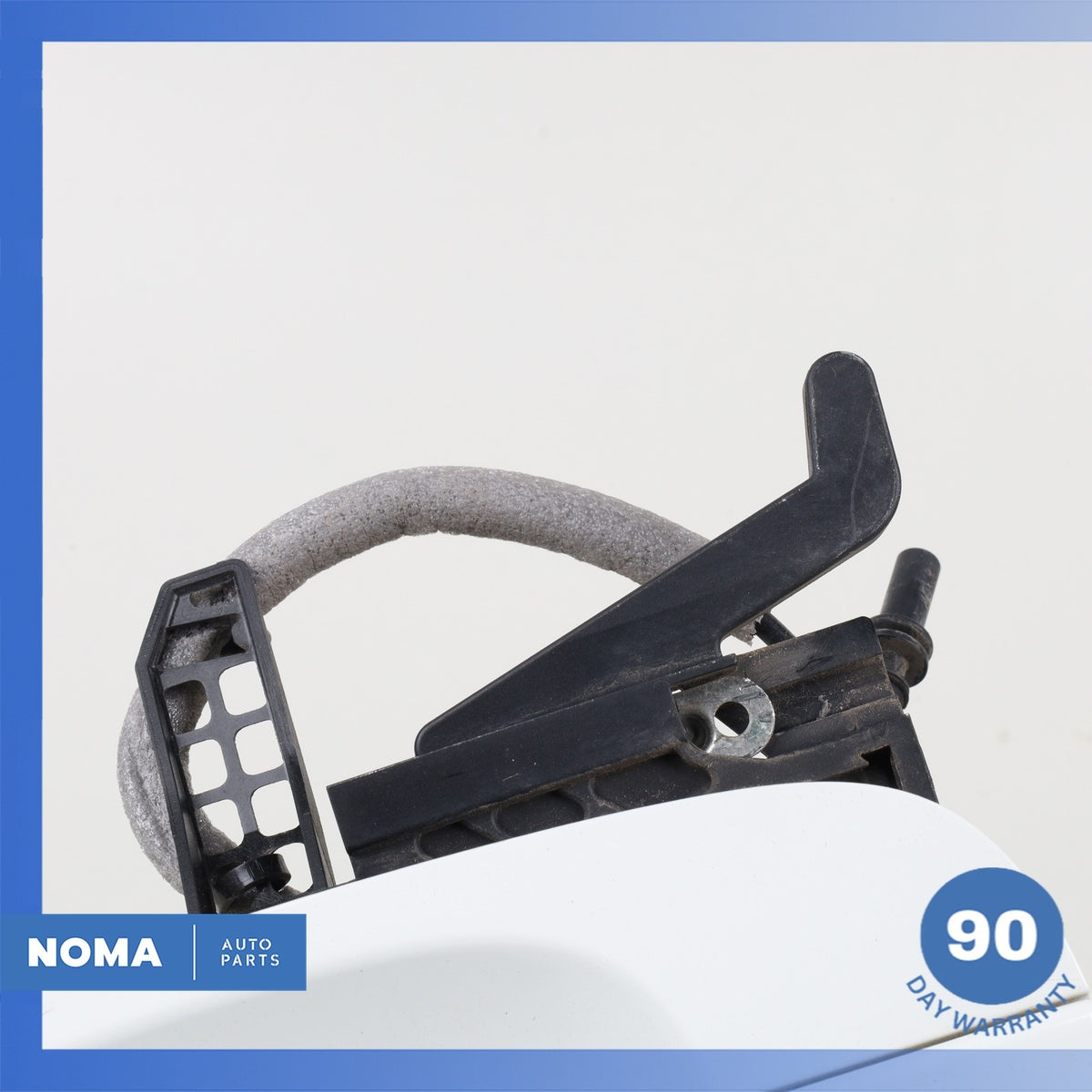 06-08 BMW E85 Z4 Front Right Exterior Door Handle White 51217197328 OEM - photo 7