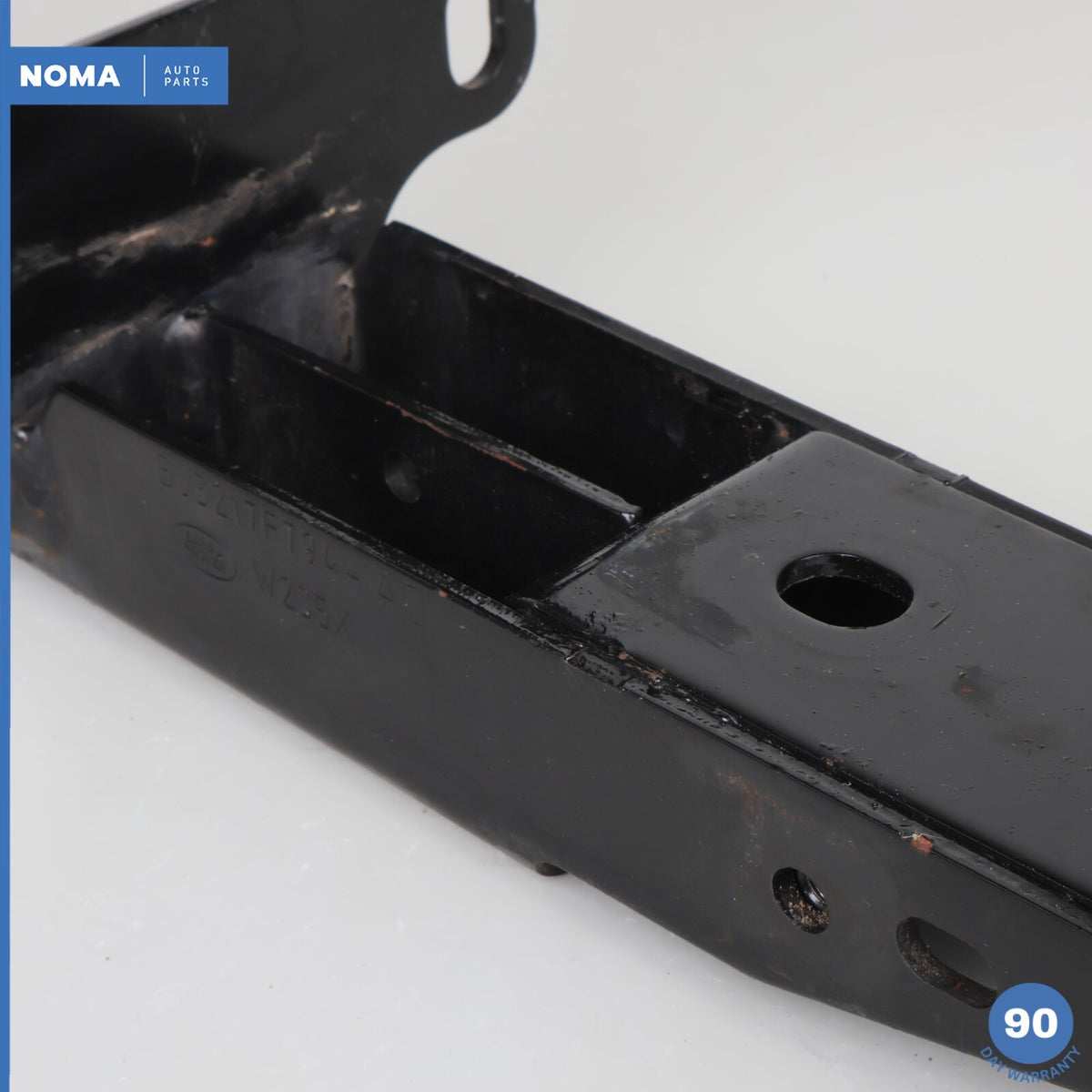 12-19 Range Rover Evoque L538 Rear Body Towing Eye Bracket BJ3217F794AC OEM - photo 9