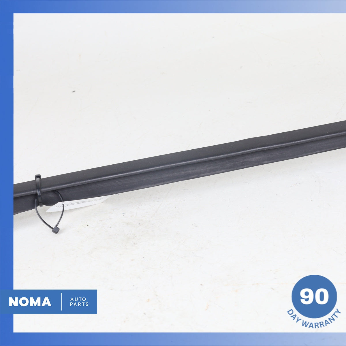 15-23 LR Discovery Sport L550 Front Right Passenger A Pillar Molding OEM - photo 4
