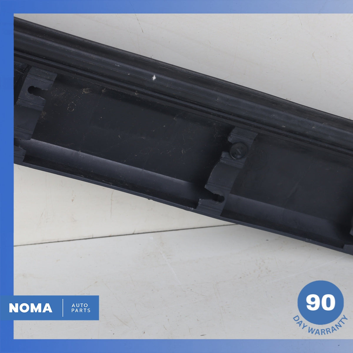 10-16 Land Rover L319 LR4 Rear Right Side Quarter Panel Fender Flare White OEM - photo 9