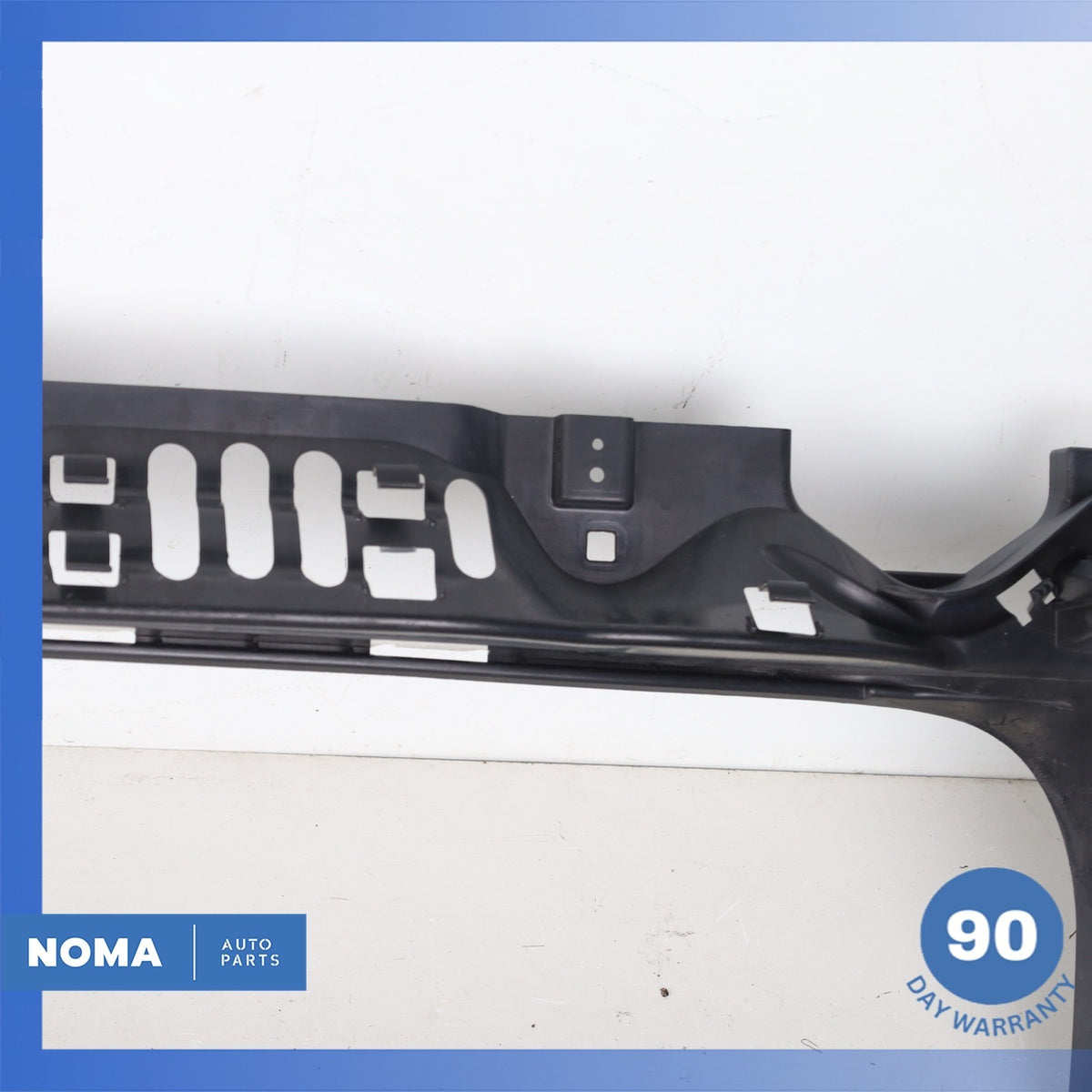 10-13 BMW F07 535i 550i GT Rear Bumper Support Mount Bracket Set OEM - photo 3