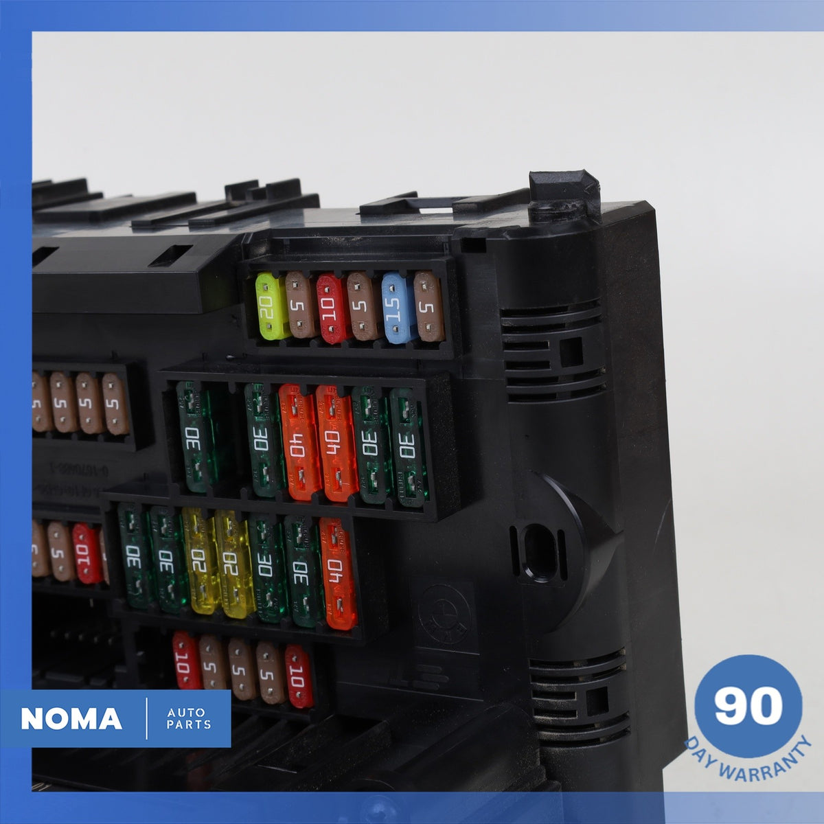 BMW F10 550i Front Terminal Junction Relay Fuse Box 61149252815 OEM - photo 5
