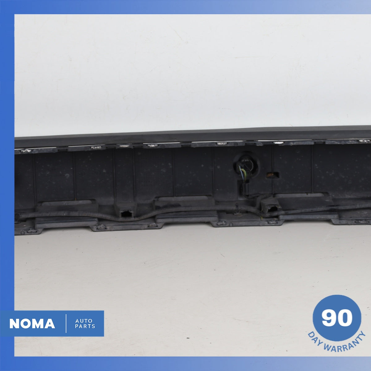 10-12 Land Rover Range Rover L322 Rear Bumper Cover Panel Assembly OEM - photo 21