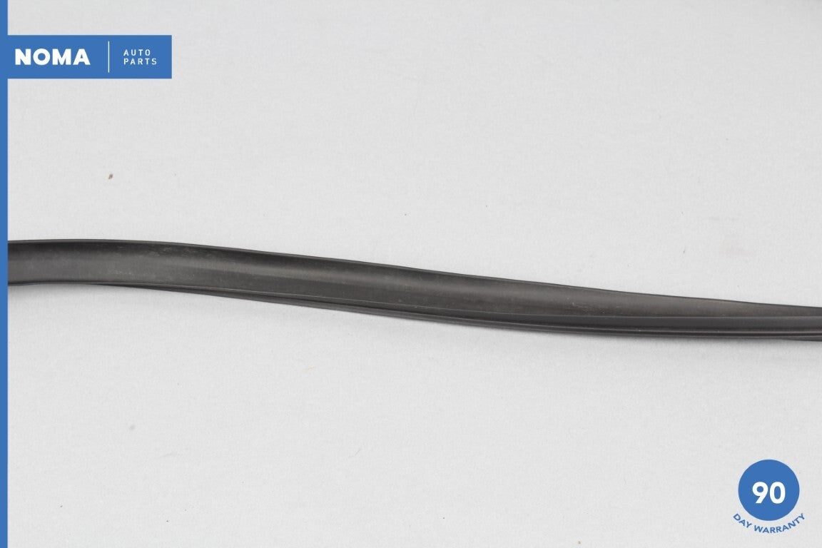 04-09 Jaguar XJ8 VDP X350 Front Right Door Weatherstrip Rubber Seal C2C3494 OEM - photo 14