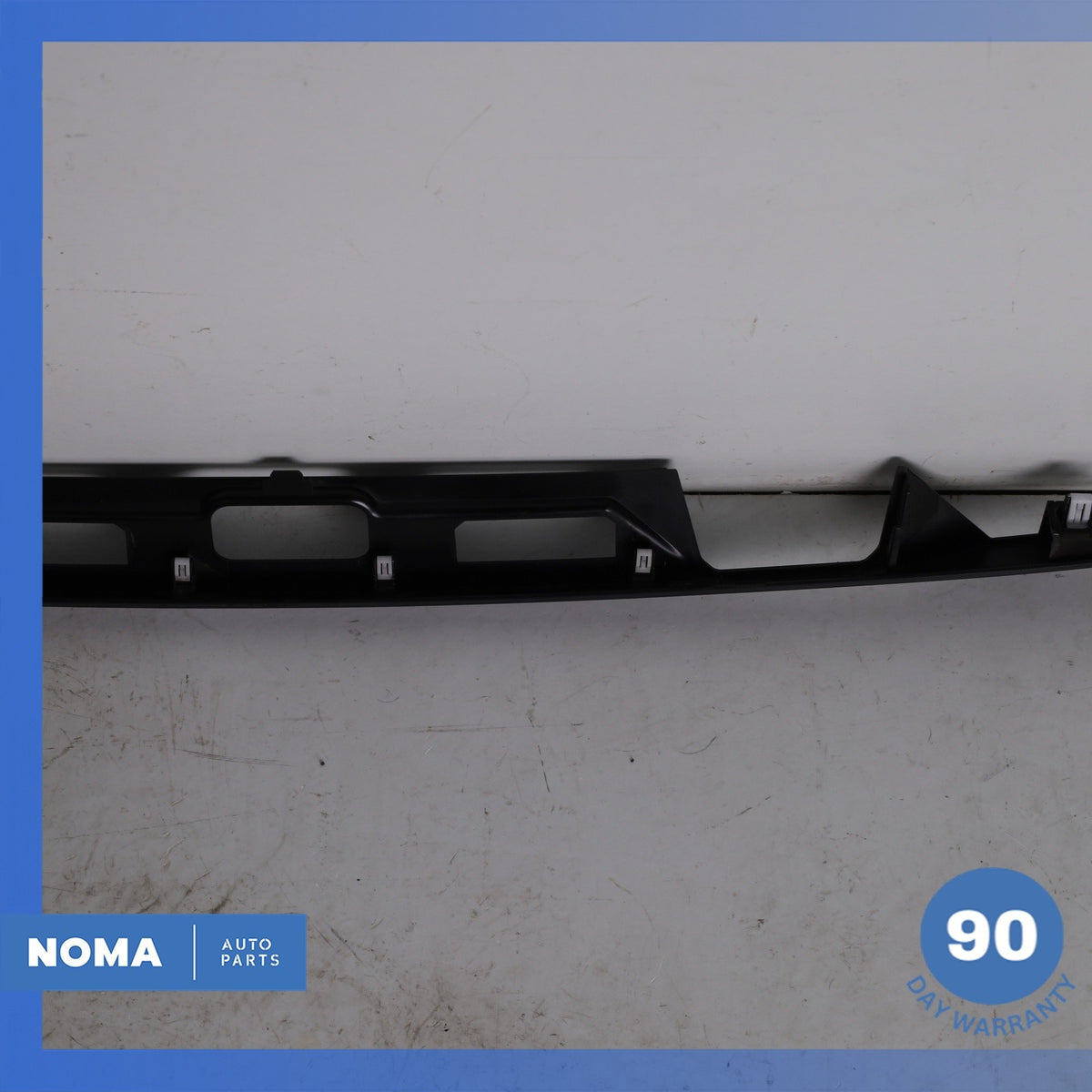 14-22 Range Rover Sport L494 Trunk Bezel License Plate Molding DK6240406DA OEM - photo 15