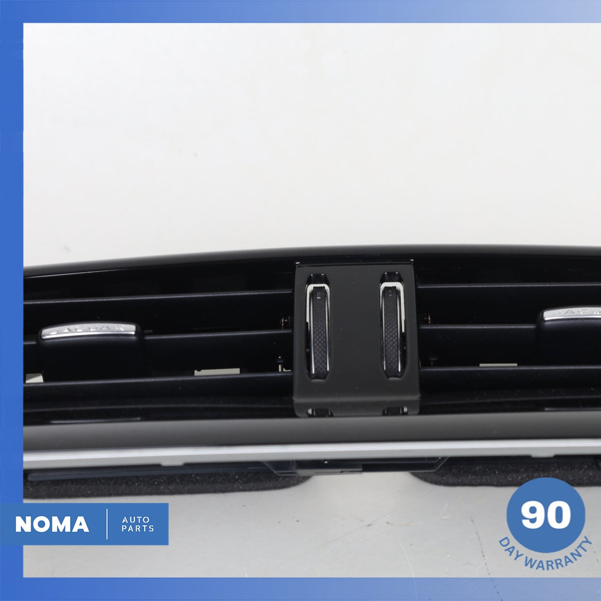 17-20 Jaguar X761 F-Pace XE Front Center Dash Board AC A/C Dual Air Vent OEM 81k - photo 4