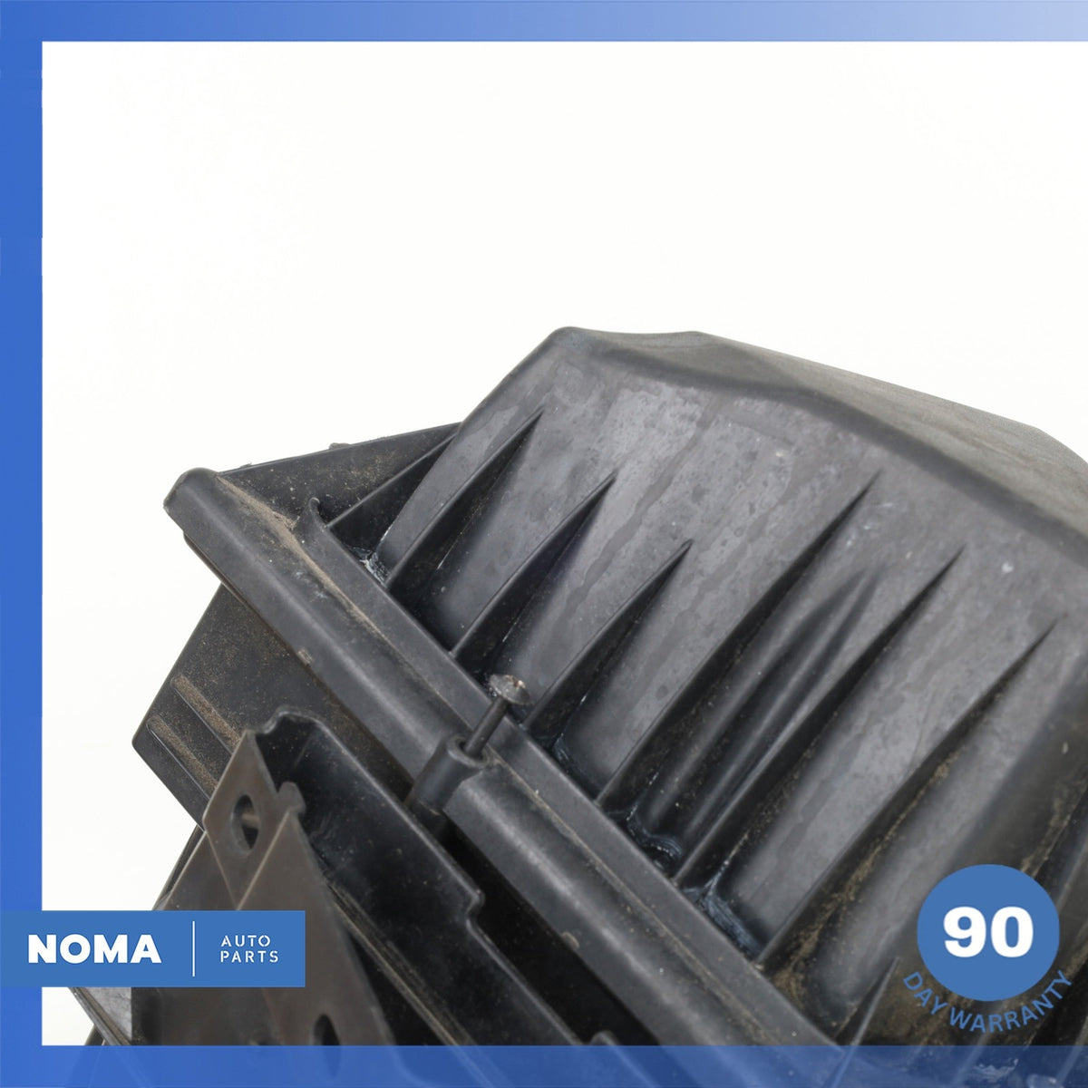 12-13 Land Rover Range Rover Evoque L538 2.0L Air Intake Filter Cleaner Box OEM - photo 4