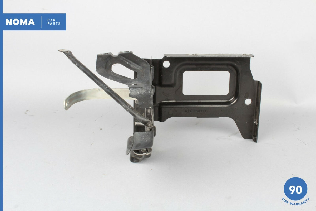 03-08 BMW Z4 E85 E86 Right Passenger Side Headlight Support Bracket 7197212 OEM - photo 1