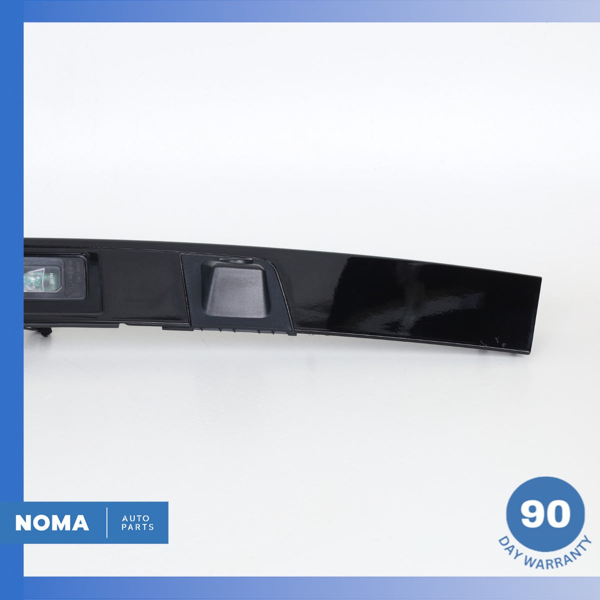15-19 LR Discovery Sport L550 Rear Trunk Bezel License Plate Light Lamp Trim OEM - photo 2