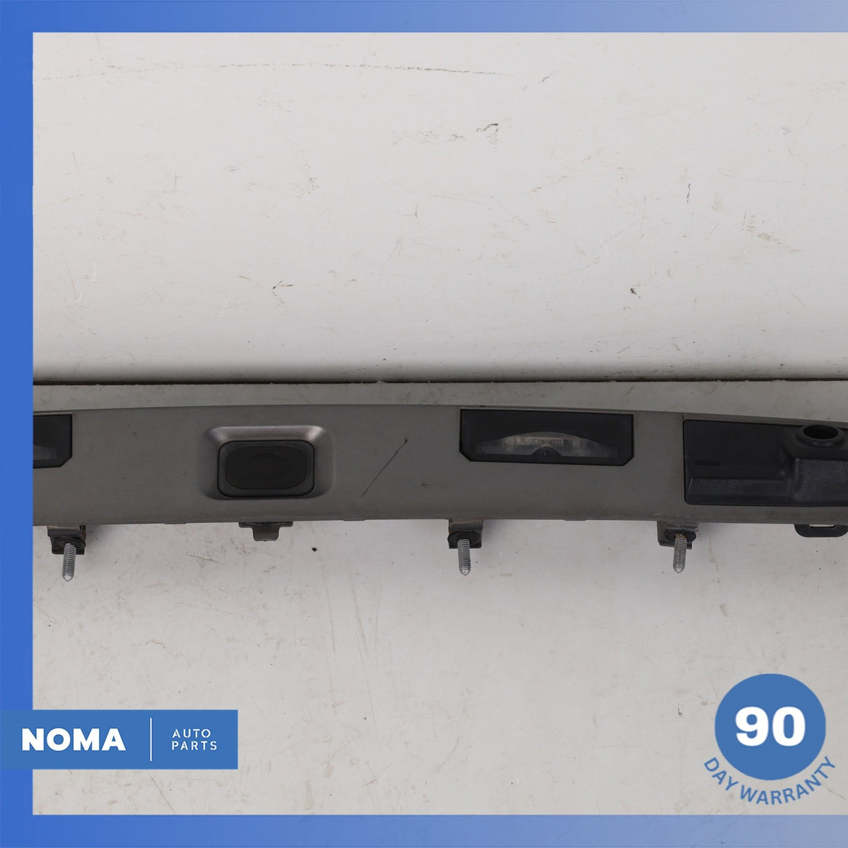 12-15 Range Rover Evoque L538 Rear Trunk Bezel License Plate Light Lamp Trim OEM - photo 9